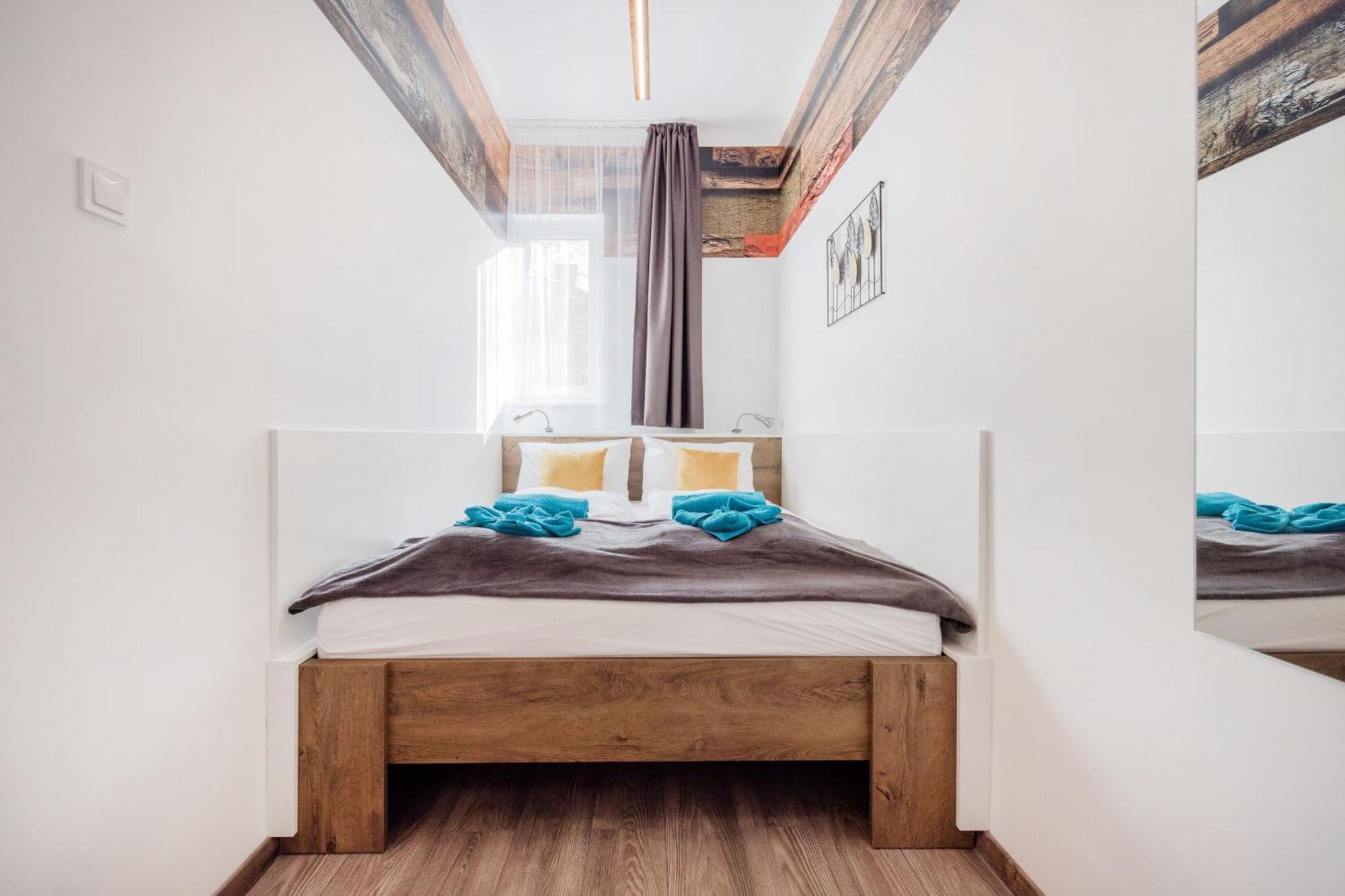 Elemental Retreats - Wood & Water Studios บูดาเปสต์ ภายนอก รูปภาพ